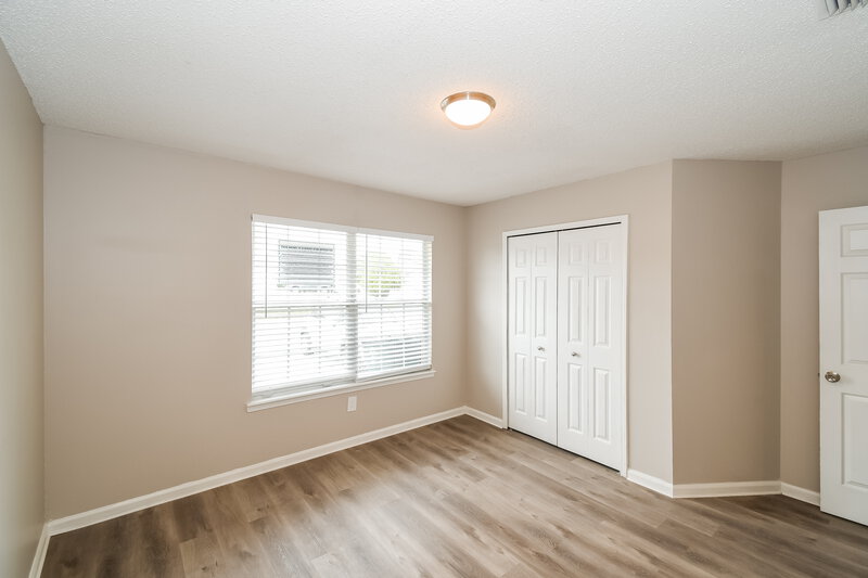 2,480/Mo, 8790 Townsquare Dr S Jacksonville, FL 32216 Bedroom View
