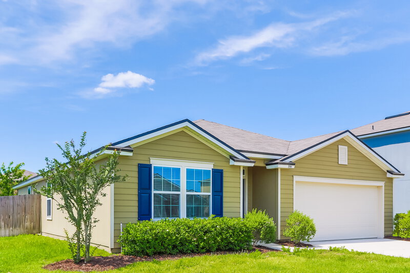2,125/Mo, 2096 Pebble Point Dr Green Cove Springs, FL 32043 Front View