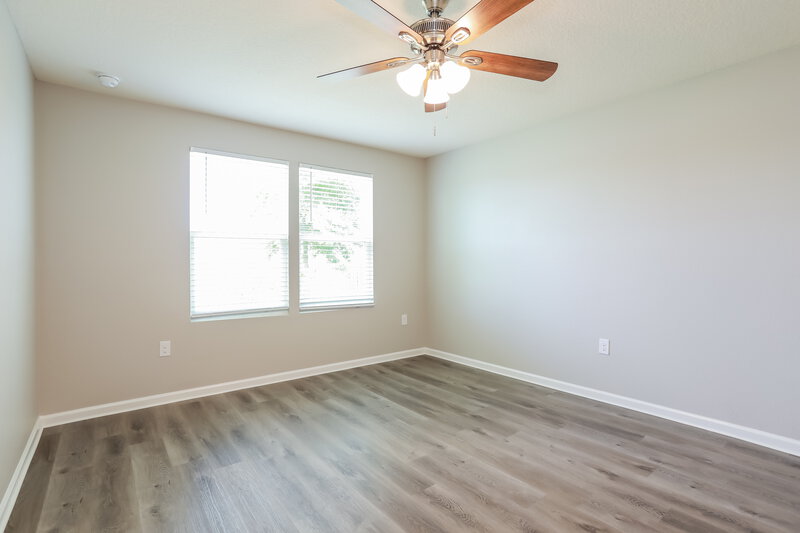 2,125/Mo, 2096 Pebble Point Dr Green Cove Springs, FL 32043 Main Bedroom View 2