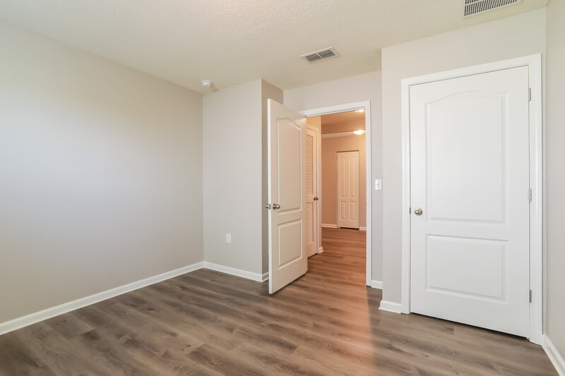 2,125/Mo, 2096 Pebble Point Dr Green Cove Springs, FL 32043 Bedroom View
