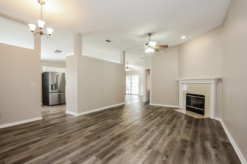 2,035/Mo, 1876 Harbor Island Dr Fleming Island, FL 32003 Living Room View