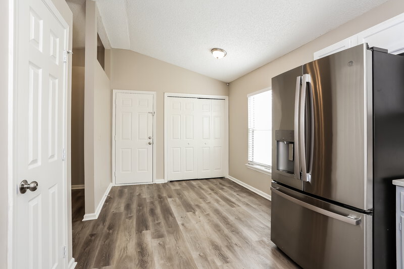 2,035/Mo, 1876 Harbor Island Dr Fleming Island, FL 32003 Breakfast Nook View