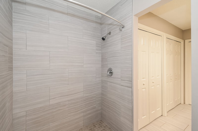 2,165/Mo, 8930 Irongate Dr Jacksonville, FL 32244 Misc View 12