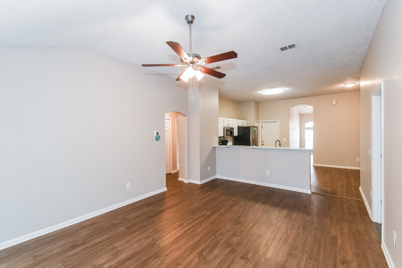 1,980/Mo, 8062 Welbeck Ln Jacksonville, FL 32244 Living Room View 2