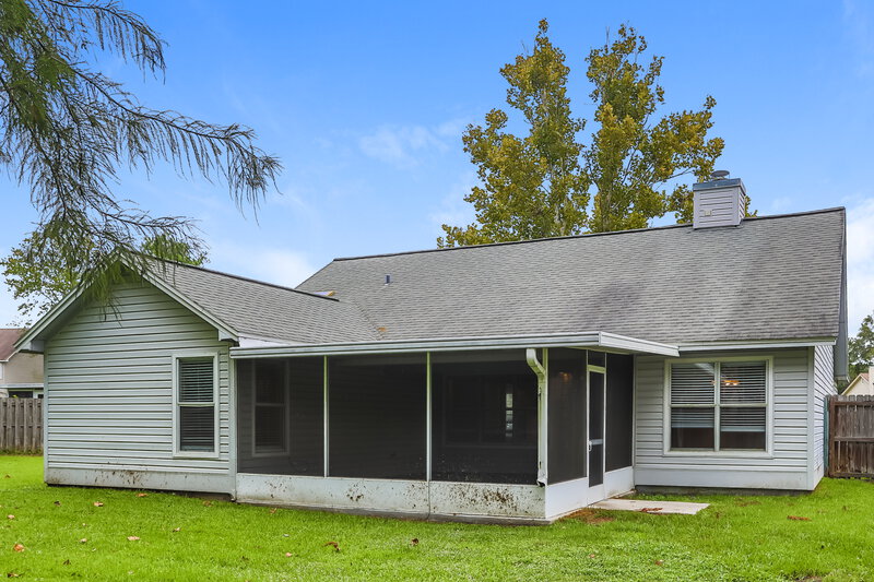 2,080/Mo, 5966 Lazy Meadow Ct Fleming Island, FL 32003 Rear View