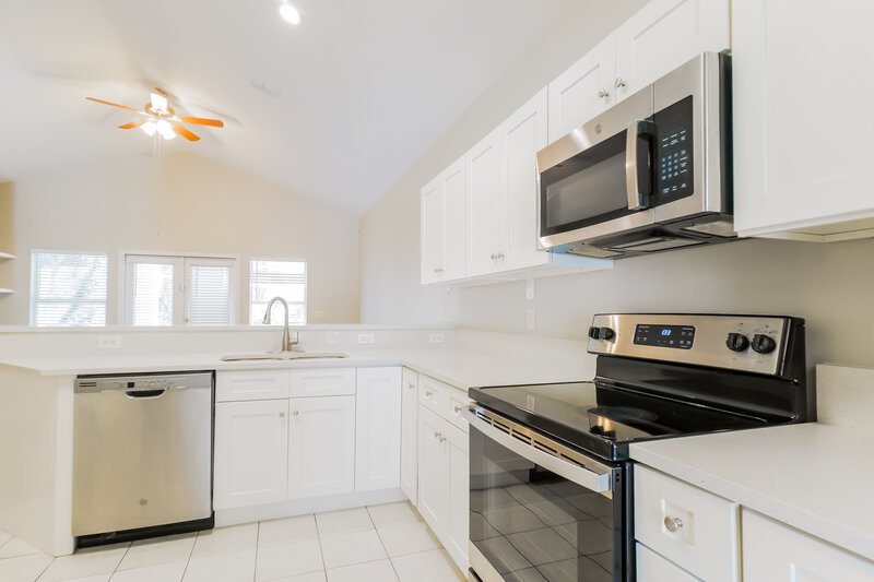 2,180/Mo, 3004 Santee Pl Saint Johns, FL 32259 Kitchen View