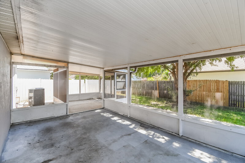 2,520/Mo, 11494 Kimberly Forest Dr Jacksonville, FL 32246 Sun Room View