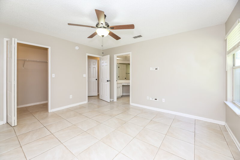 1,790/Mo, 8618 Wyndhurst Dr Jacksonville, FL 32244 Main Bedroom View 2