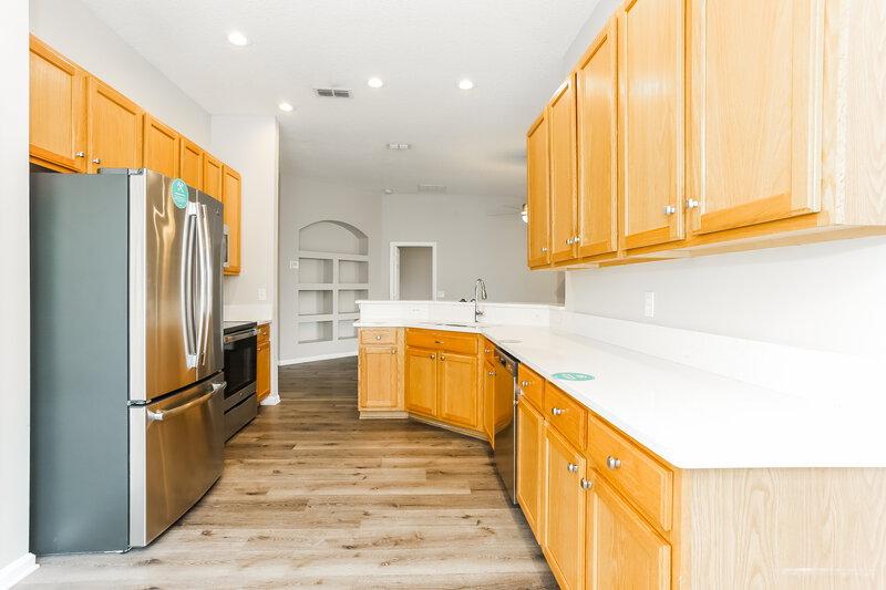 1,940/Mo, 6477 Winding Greens Dr Jacksonville, FL 32244 Kitchen View