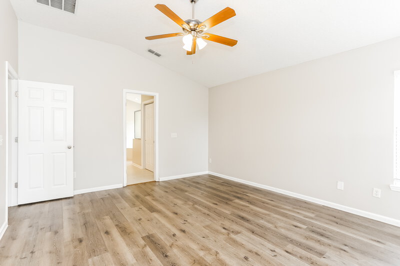 1,940/Mo, 6477 Winding Greens Dr Jacksonville, FL 32244 Main Bedroom View 2