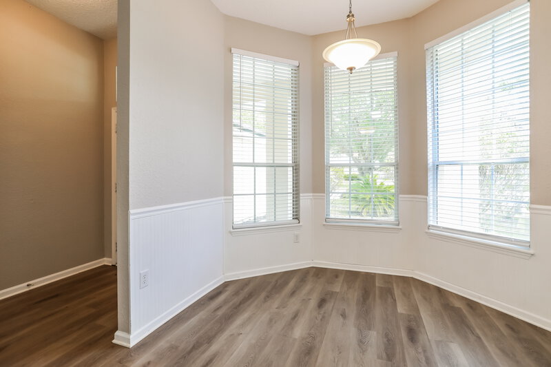 2,320/Mo, 1306 Ardmore St St Augustine, FL 32092 Dining Room View