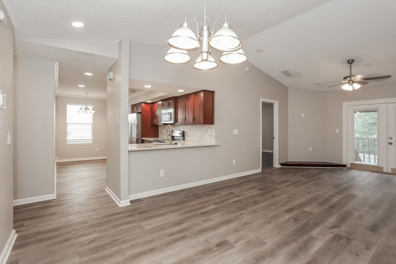 3,080/Mo, 7862 Aquarius Cir S Jacksonville, FL 32216 Dining Room View 2