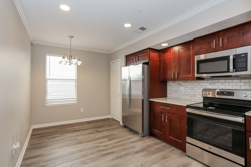 3,080/Mo, 7862 Aquarius Cir S Jacksonville, FL 32216 Kitchen View