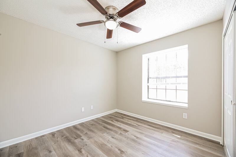 1,540/Mo, 2658 Malibu Cir Orange Park, FL 32065 Bedroom View 3