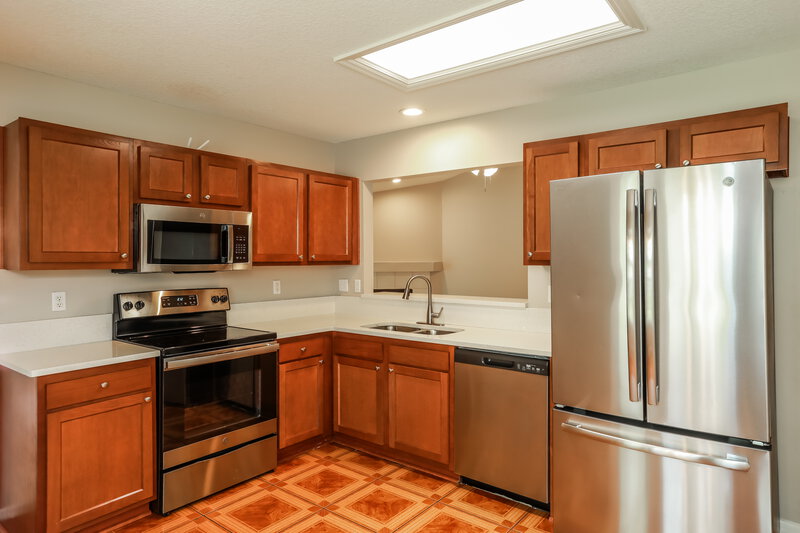 2,240/Mo, 1509 Maple Leaf Ln Fleming Island, FL 32003 Kitchen View