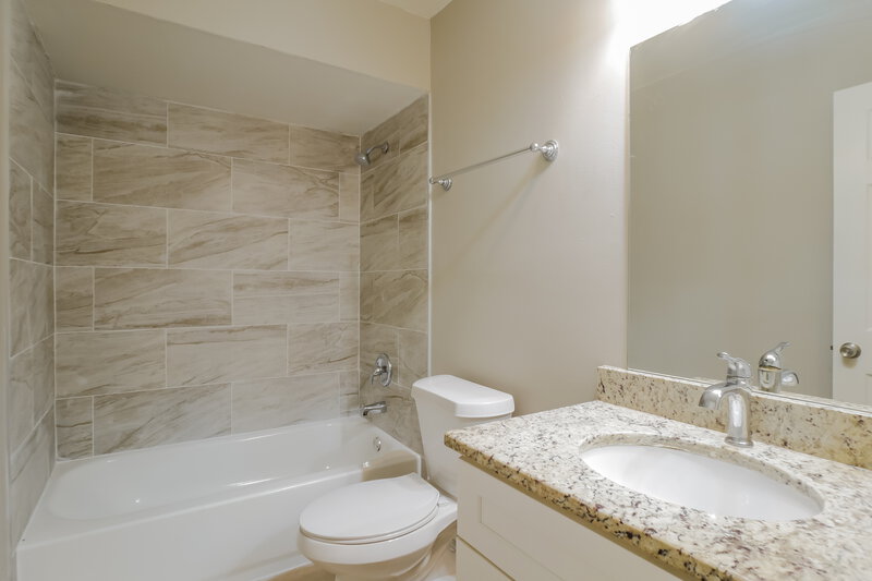 2,465/Mo, 5427 Basque Ct Jacksonville, FL 32257 Bathroom View