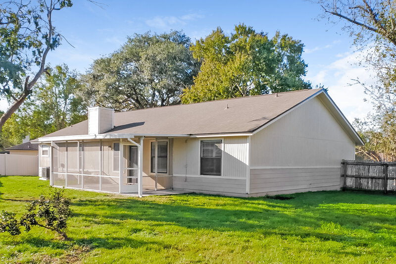 2,465/Mo, 5427 Basque Ct Jacksonville, FL 32257 Rear View