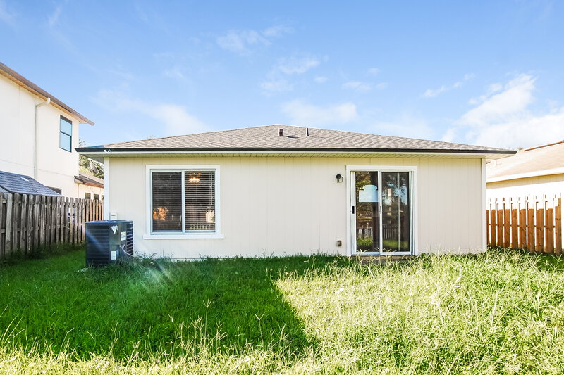 1,825/Mo, 250 Buck Run Way Saint Augustine, FL 32092 Rear View