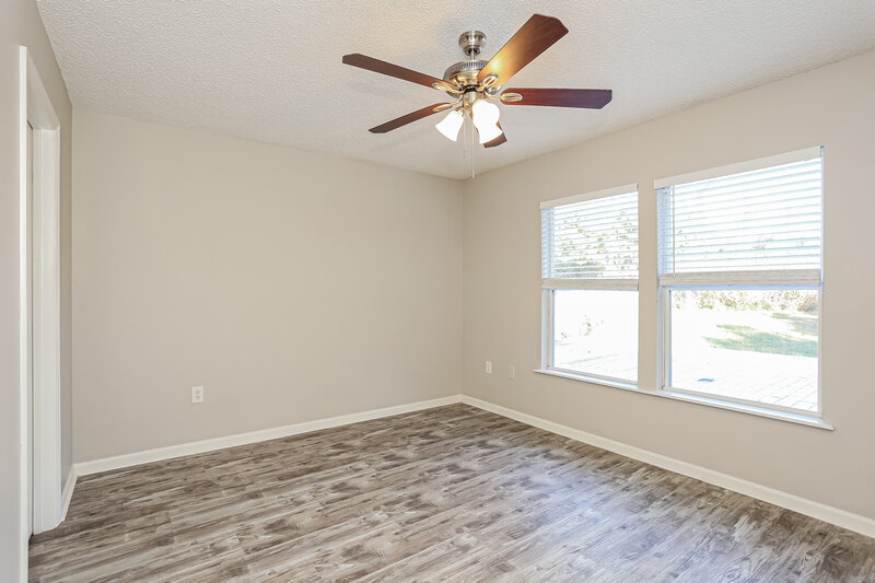 1,990/Mo, 859 Collinswood Dr Jacksonville, FL 32225 Main Bedroom View 2