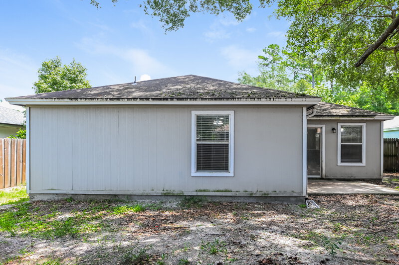 1,715/Mo, 711 Calico Jack Way Green Cove Springs, FL 32043 Rear View