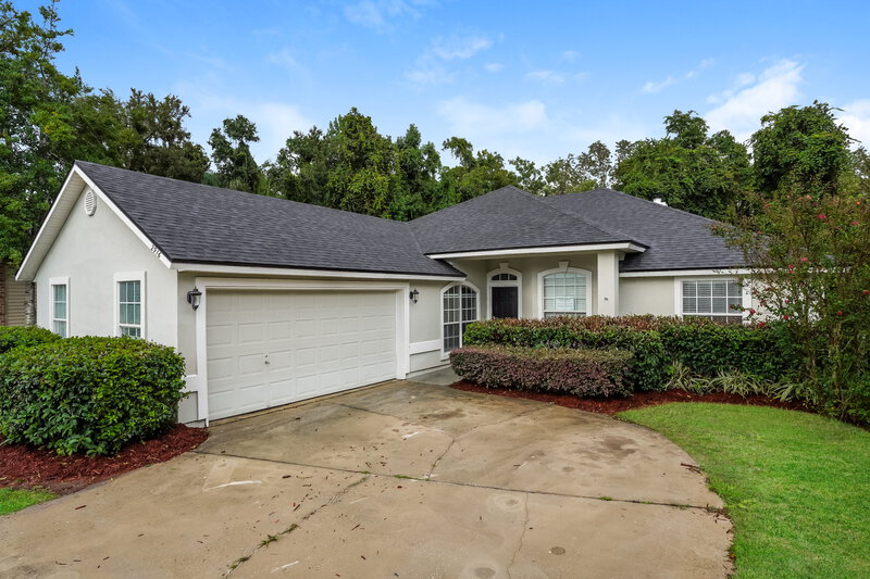 2,055/Mo, 2916 Majestic Oaks Ln Green Cove Springs, FL 32043 Front View