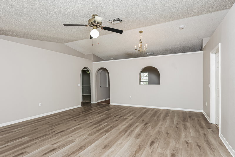 1,765/Mo, 1615 Dartmouth Dr Middleburg, FL 32068 Living Room View 2