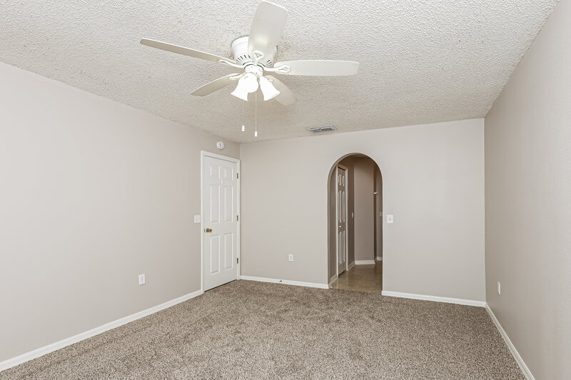 1,765/Mo, 1615 Dartmouth Dr Middleburg, FL 32068 Main Bedroom View 2