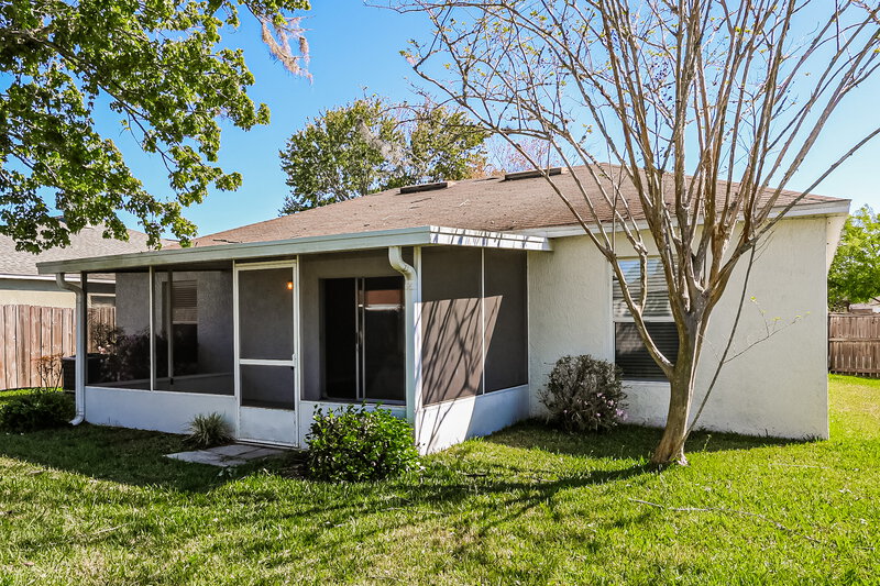 1,765/Mo, 1615 Dartmouth Dr Middleburg, FL 32068 Rear View