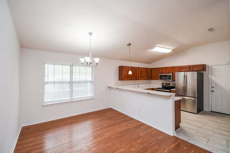 1,900/Mo, 2479 Spring Pond Ln Jacksonville, FL 32221 Dining Room View