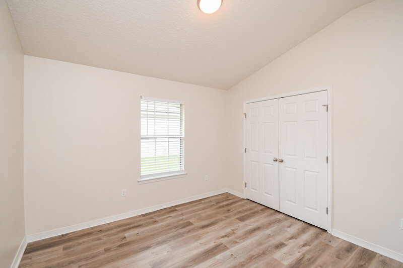 1,900/Mo, 2479 Spring Pond Ln Jacksonville, FL 32221 Bedroom View 2