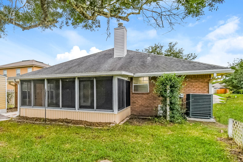 1,900/Mo, 2479 Spring Pond Ln Jacksonville, FL 32221 Rear View