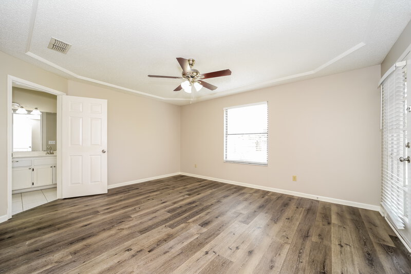 2,900/Mo, 2485 Larchwood St Orange Park, FL 32065 Main Bedroom View