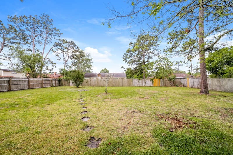 2,900/Mo, 2485 Larchwood St Orange Park, FL 32065 Rear View 2