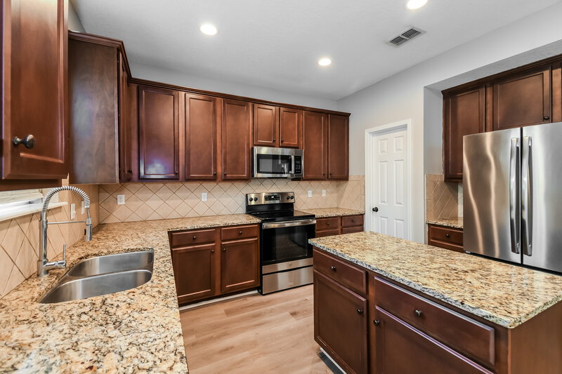 2,300/Mo, 3612 Citara Ct St Augustine, FL 32092 Kitchen View