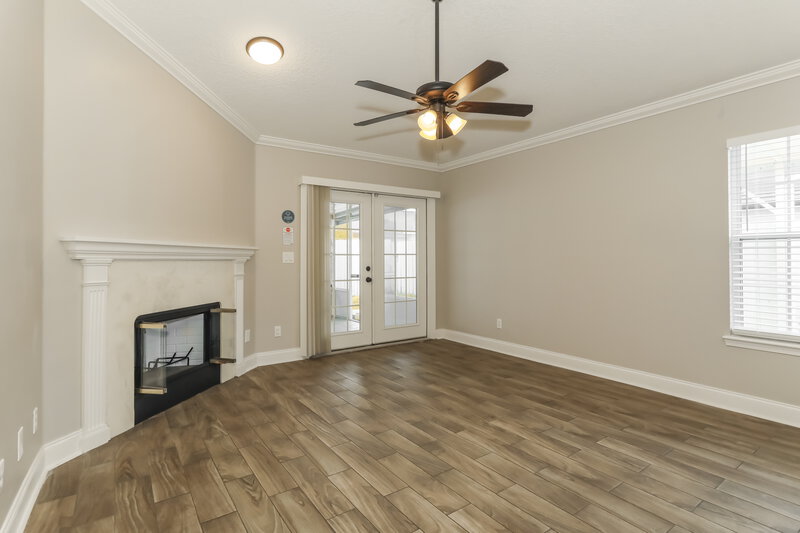 1,995/Mo, 2891 Tuscarora Tr Middleburg, FL 32068 Living Room View 2