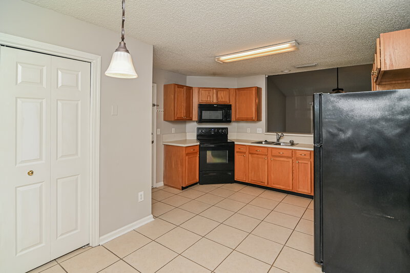 2,130/Mo, 3518 Brangus Ct Jacksonville, FL 32226 Kitchen View
