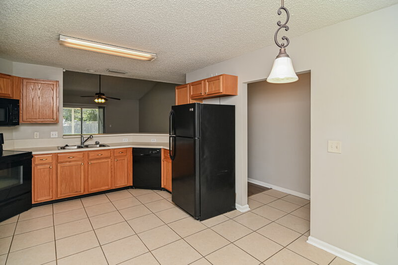 2,130/Mo, 3518 Brangus Ct Jacksonville, FL 32226 Kitchen View 2