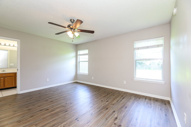 1,945/Mo, 3518 Brangus Ct Jacksonville, FL 32226 Main Bedroom View 2