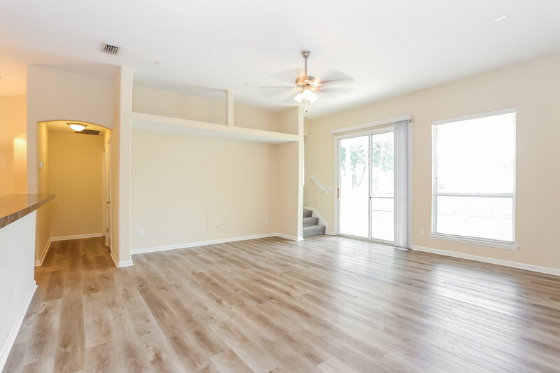 2,495/Mo, 10367 Shelby Creek Rd S Jacksonville, FL 32221 Living Room View 2