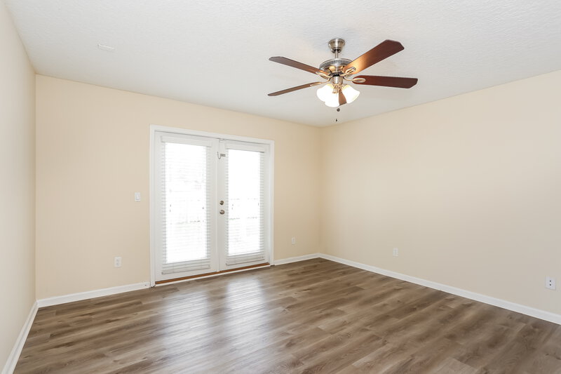 2,495/Mo, 10367 Shelby Creek Rd S Jacksonville, FL 32221 Main Bedroom View 2