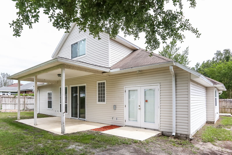 2,495/Mo, 10367 Shelby Creek Rd S Jacksonville, FL 32221 Rear View