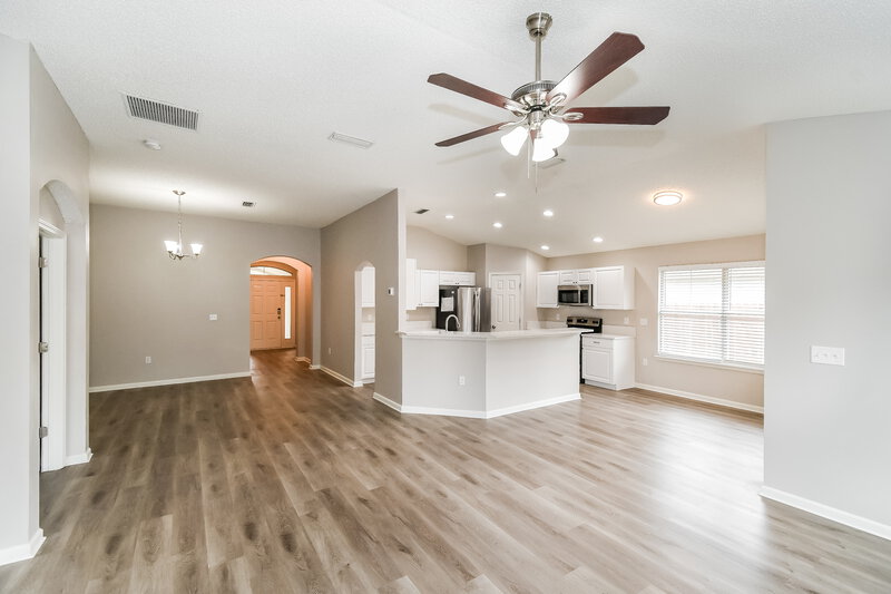 1,885/Mo, 1602 Elsa Dr Jacksonville, FL 32218 Dining Room View 2