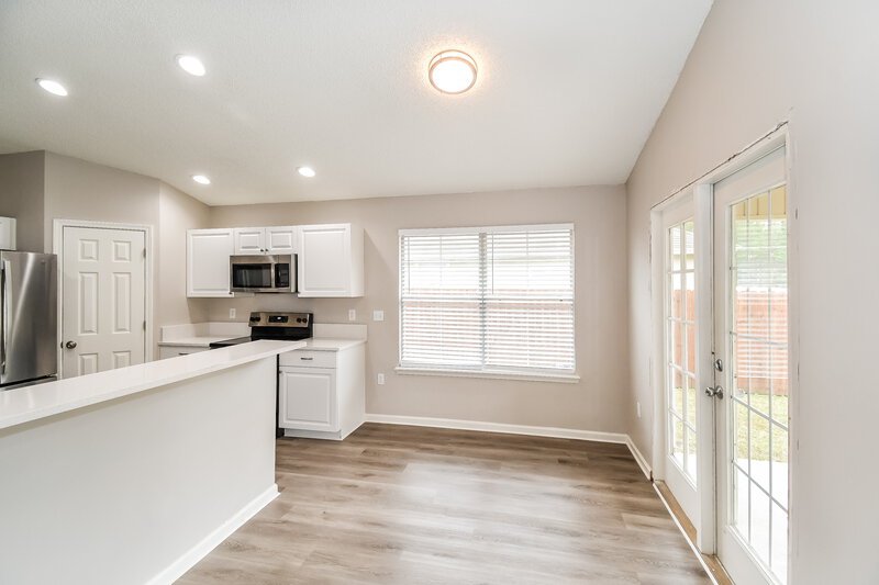 1,885/Mo, 1602 Elsa Dr Jacksonville, FL 32218 Breakfast Nook View