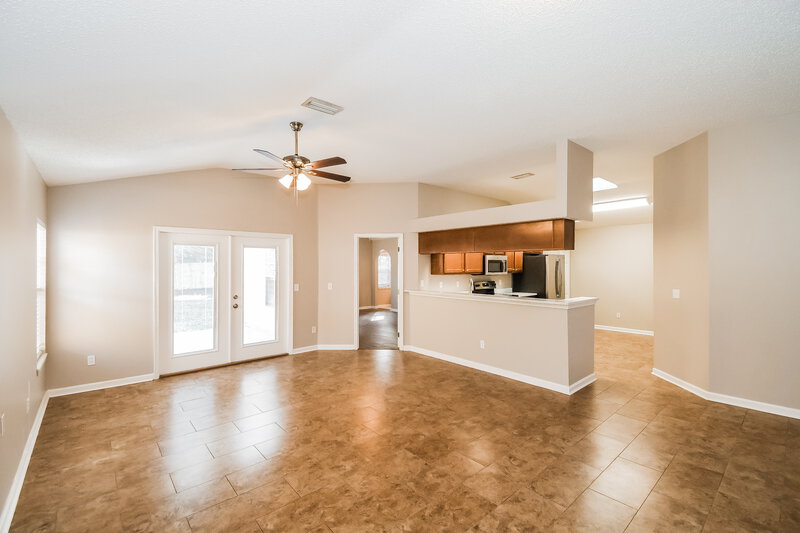 2,780/Mo, 1141 Brookwood Bluff Rd E Jacksonville, FL 32225 Living Room View 3