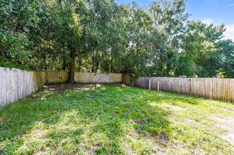 1,920/Mo, 1141 Brookwood Bluff Rd E Jacksonville, FL 32225 Rear View