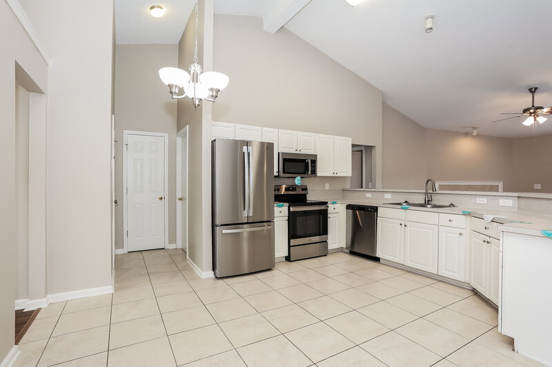 2,280/Mo, 2479 Coachman Lakes Dr Jacksonville, FL 32246 Breakfast Nook View