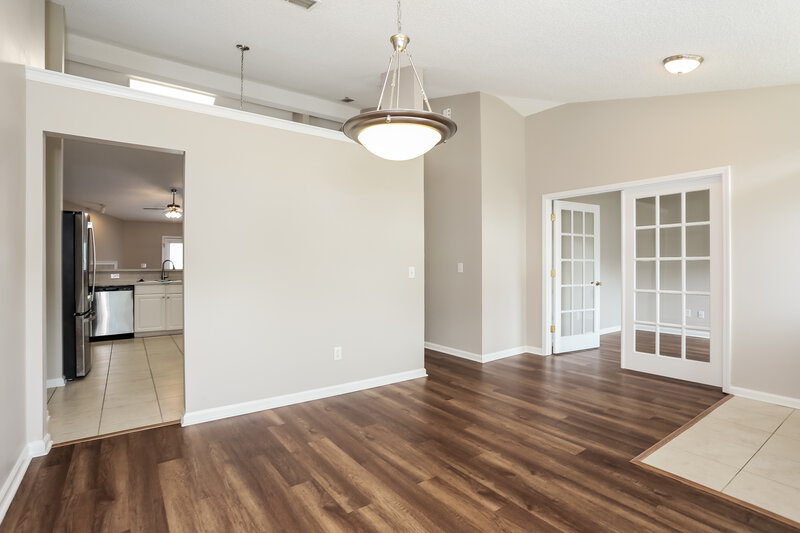 2,280/Mo, 2479 Coachman Lakes Dr Jacksonville, FL 32246 Office View