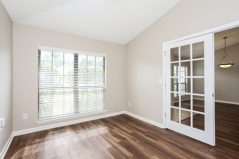 2,280/Mo, 2479 Coachman Lakes Dr Jacksonville, FL 32246 Office View 2