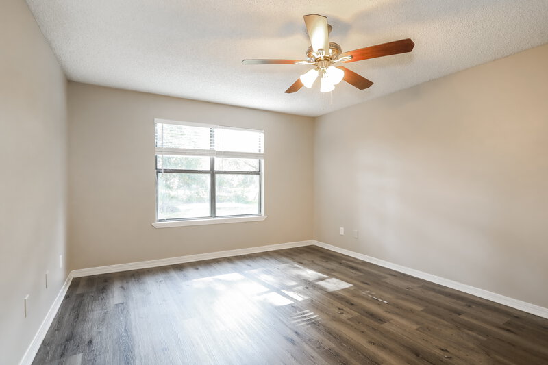 1,585/Mo, 1638 Sandy Hollow Loop Middleburg, FL 32068 Main Bedroom View