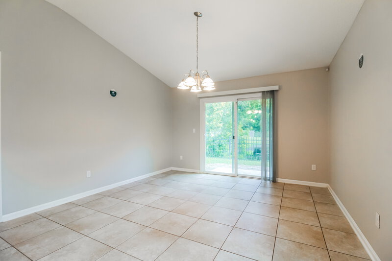 2,220/Mo, 15859 Rachel Creek Dr Jacksonville, FL 32218 Dining Room View